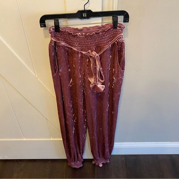 NWT Kori Velour Joggers - Picture 1 of 2